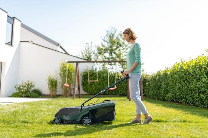 Produktbild Bosch Home & Garden Advanced Rotak 36-650 (Akkubetrieb)