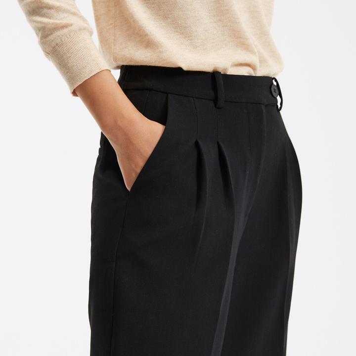 Produktbild La Redoute Collections Slim-Hose mit Bundfalten (46)