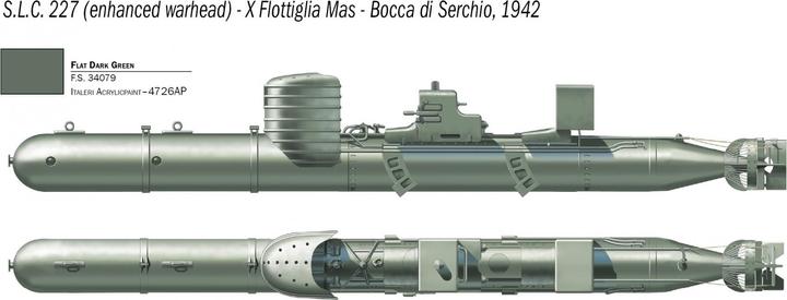 Actual product image 1:35 S.L.C. Maiale 200 m. Crew (2)