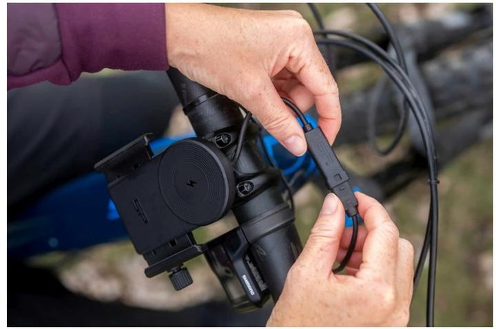 Produktbild Sp Connect Universal Charging Phone Clamp SPC+ inkl. USB Kabel 15W schwarz