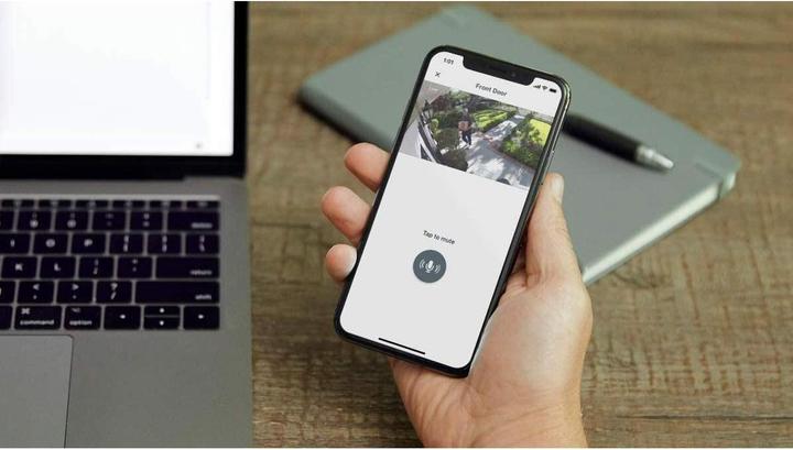 Immagine prodotto Arlo Essential Spotlight, kit 4 telecamere bianche (1920 x 1080 Pixels)