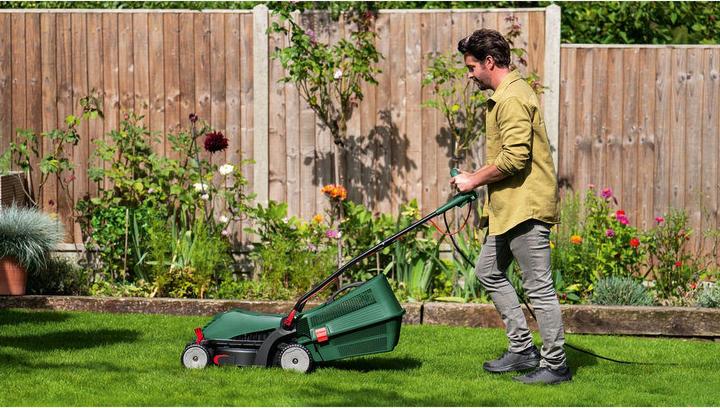 Actual product image Bosch Home & Garden UniversalRotak 34-405 (Electrical connection)