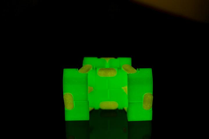 Immagine prodotto Out of the blue Giocattolo Fidget Cubo dell'Infinito