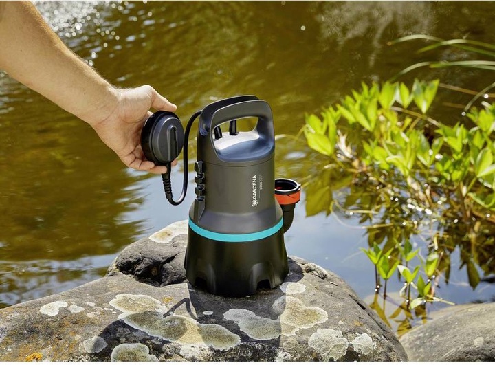 Produktbild Gardena Schmutzwasser Tauchpumpe 9000 (Schmutzwasserpumpe)