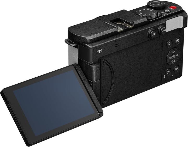 Immagine prodotto Panasonic Lumix S9 Kit (18 - 40 mm, 24.20 Mpx, Full frame / FX)