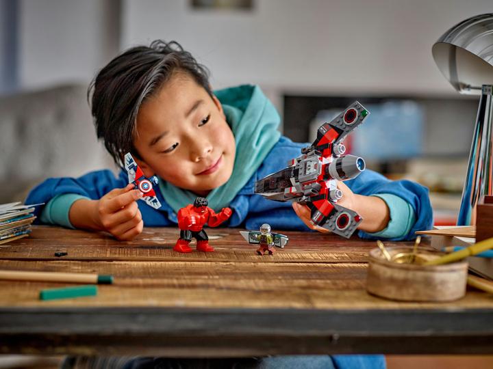 Produktbild LEGO Showdown zwischen Captain America und Red Hulk (76292, LEGO Marvel)