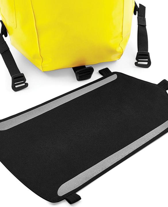 Actual product image Quadral Submerge 25 litre waterproof backpack (25 l)