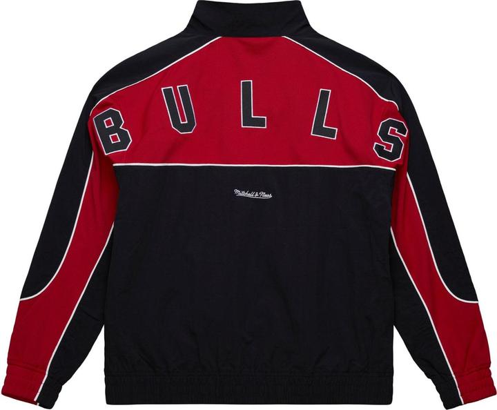 Actual product image Mitchell & Ness M&N Mesh Nylon Track Jacket - NBA Chicago Bulls - M (M)