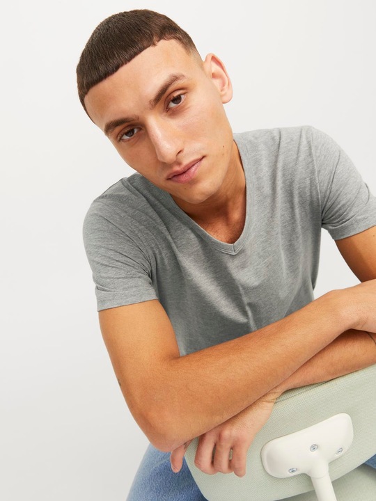 Produktbild Jack & Jones Jjebasic V-Neck Tee S/S Noos (S)