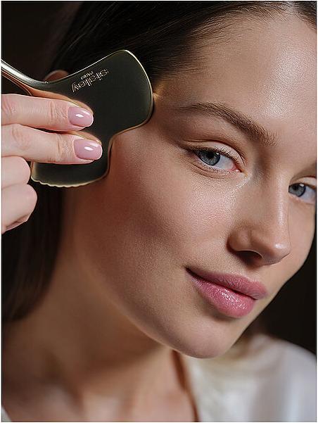 Actual product image Sisley Ginko Gua Sha
