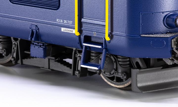 Actual product image Piko SBB elektrische Lok Re 4/4 I 409 saphirblau Ep. III DC