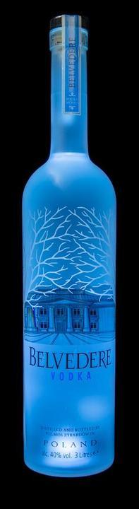 Produktbild Belvedere Vodka Jeroboam Luminous Night Saber mit LED-Beleuchtung (1 x 300 cl)