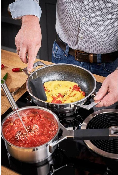 Actual product image Rösle Dough scraper