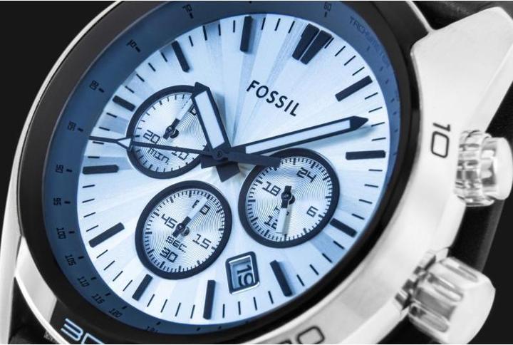 Actual product image Fossil Coachman (Analogue wristwatch, 45 mm)