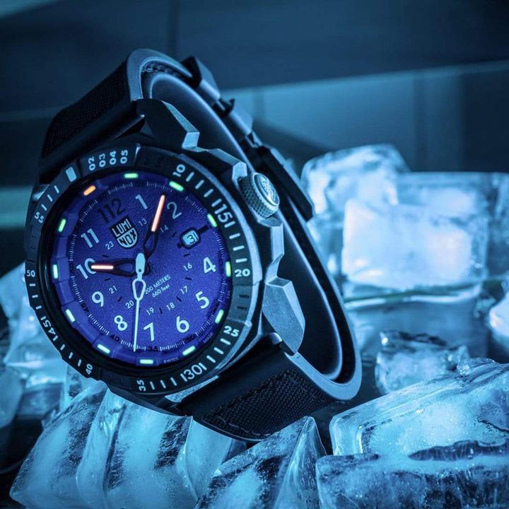 Produktbild Luminox Ice-Sar Arctic 1000 Series (Analoguhr, Swiss Made, 46 mm)