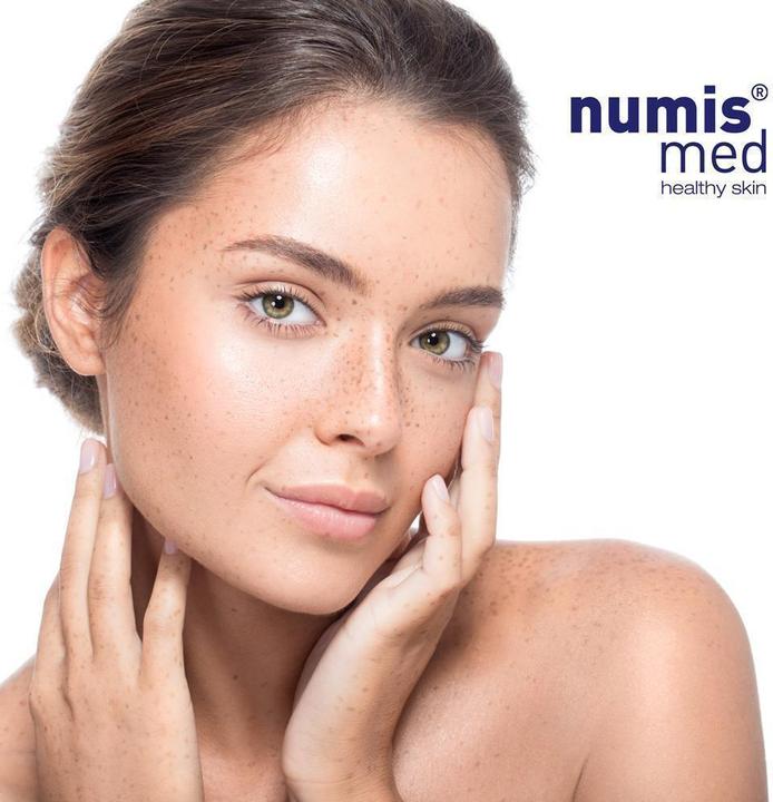 Actual product image Numis Med ph 5.5 shower gel (200 ml)