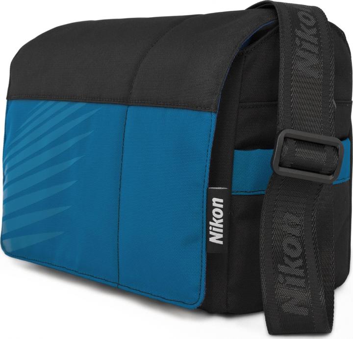 Produktbild Nikon D5300 18-55mm VR II Kit inkl. Umhängetasche & 16GB SD Karte (APS-C / DX)