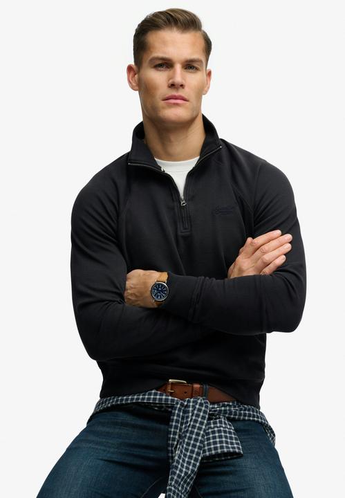 Actual product image Superdry Essential (M)
