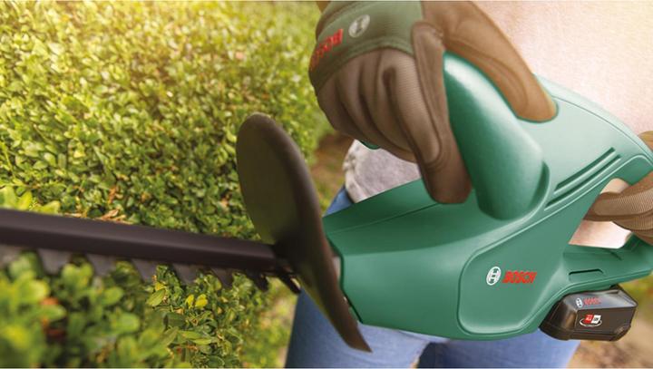 Produktbild Bosch Home & Garden EasyHedgeCut 18-45 (Akkubetrieb)