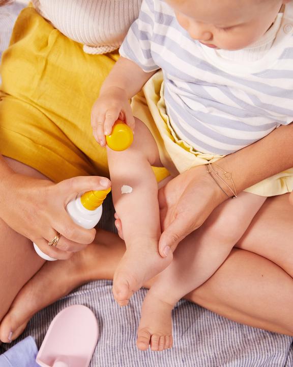 Immagine prodotto NIVEA Proteggi & Sensibile (Spray solare, SPF 50+, 200 ml, 233 g)