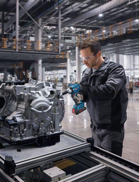 Produktbild Bosch Professional Akku-Drehschlagschrauber IDS 18V-200 T Industrial (Akkubetrieb)