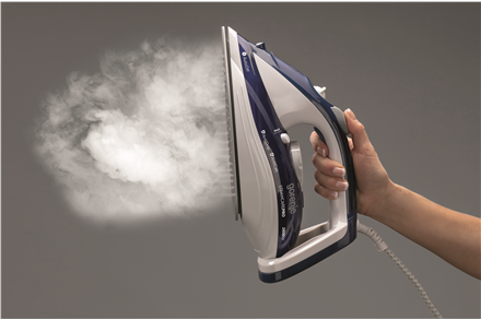 Actual product image Gorenje Steam Iron SIH2600BLC Steam Iron, 2600 W, Water tank capacity 350 ml, Continuous steam 30 g/min, Blu (2600 W, 95 g/min)