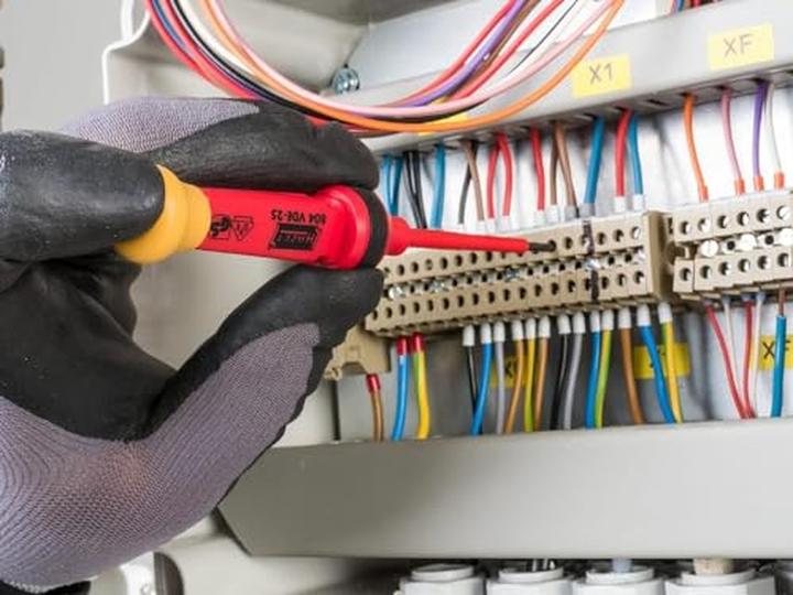 Actual product image HAZET Screwdriver set ∙ with protective insulation 804VDE/14 ∙ Pozidriv profile PZ, Cross recess pr… (Phillipps cross recess (PH), Torx (TX), Pozidriv cross recess (PZ), Slotted screws)