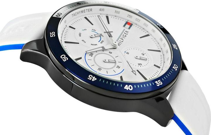 Produktbild Tommy Hilfiger Bank (Analoguhr, 46 mm)