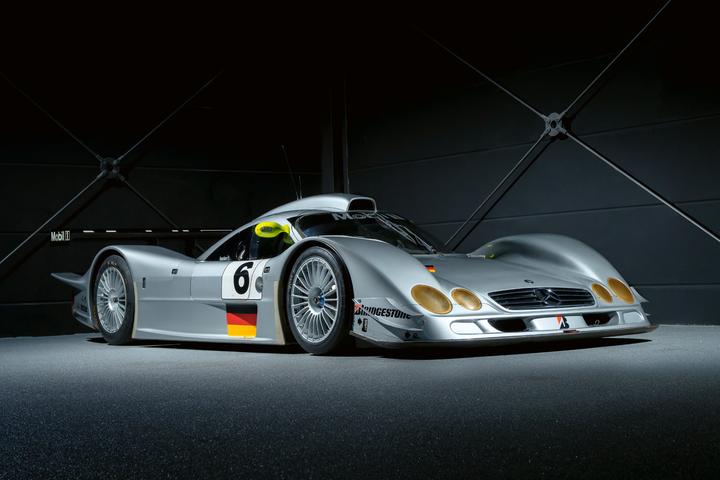 Immagine prodotto Classic Cars Review (Inglese, Tedesco, Michael Görmann, 2025)