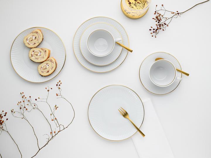 Actual product image CreaTable Valencia (18 Piece)