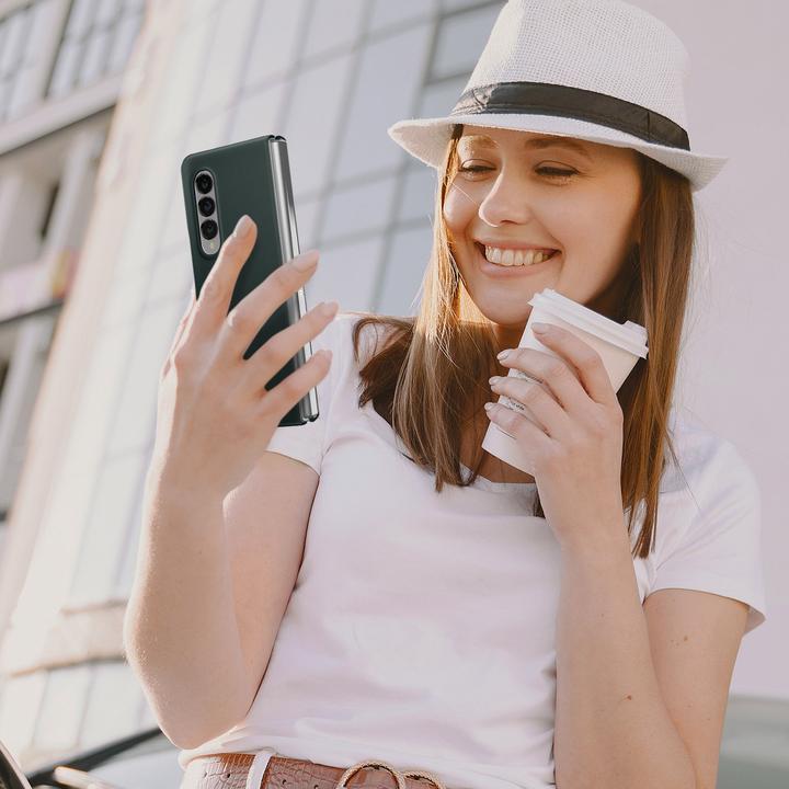 Image du produit Samsung Couverture en cuir (Samsung Galaxy Z Fold3)