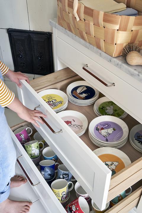 Produktbild Iittala Moomin dubuo 15 cm Ancestor black (15 cm, 1x)