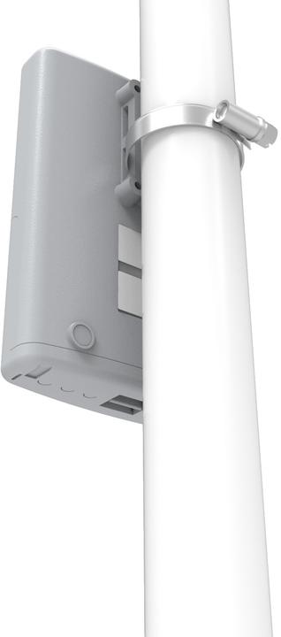 Produktbild MikroTik PowerBox, RB750P, PBr2 PowerBox 64MB RAM, 5xLAN (four with PoE, OUT), L4, outdoor, PS...