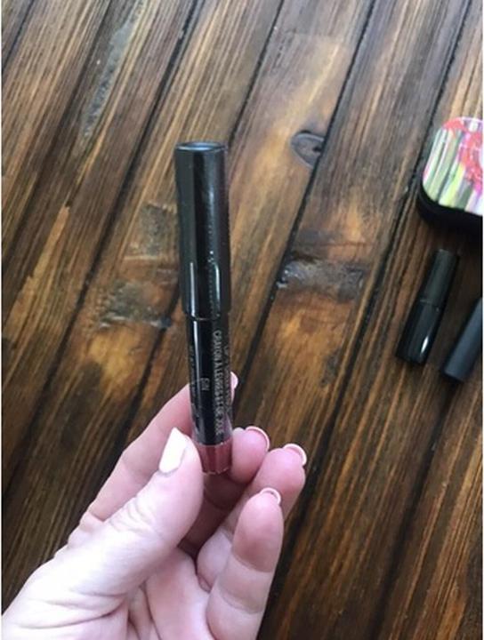 Actual product image Nudestix Sin Cream Lip Cheek Pencil Travel Size 2.5g with Holiday Case (Sin)