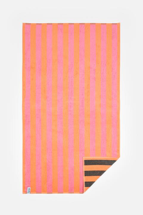 Coral, Black