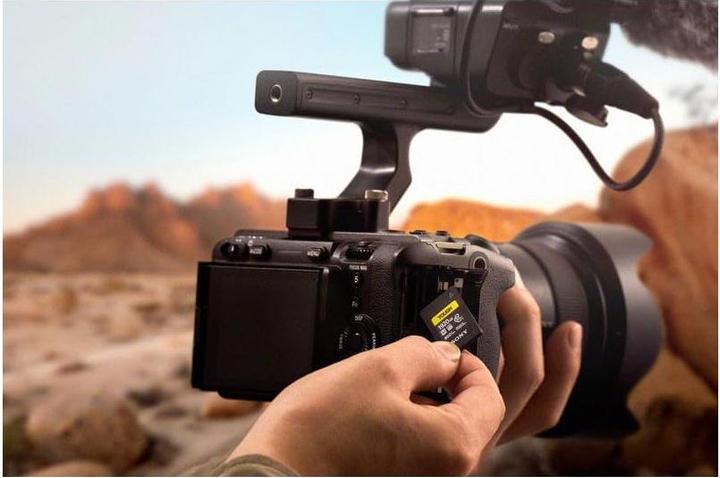 Image du produit Sony CEA-M (1920 Go, CFexpress type A)