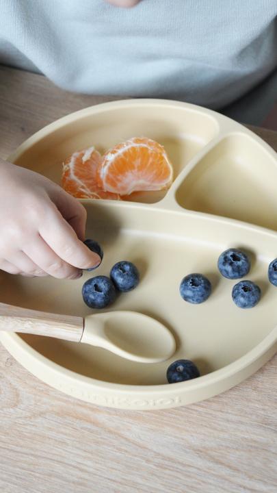 Actual product image Minikoioi Dig In spoon