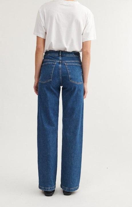 Produktbild Basic Apparel W's Enya Mid Blue Jeans (M)