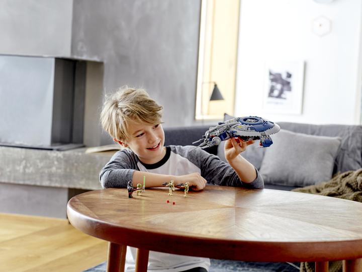 Actual product image LEGO Droid Gunship (75233, LEGO Star Wars)