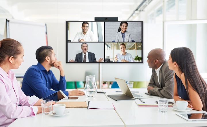 Produktbild Yealink UVC34 USB Video Collaboration Bar All-In-One 4K 30 fps