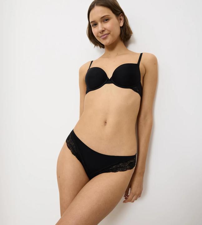 Actual product image Triumph Lovely Micro Tai (L, Single pack)