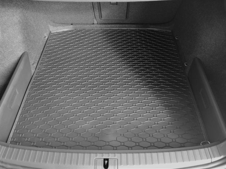Actual product image Rigum Skoda Octavia - Boot Tray