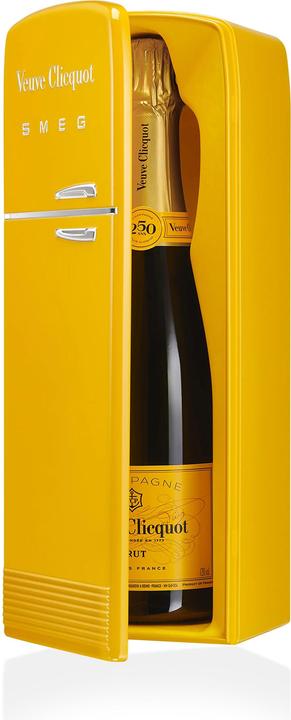 Delicatessa Veuve Clicquot Brut Yellow Label SMEG Fridge (1 x 75 cl)