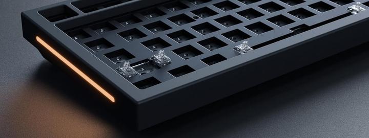 Actual product image Glorious PC Gaming Race GMMK Pro (Cable)