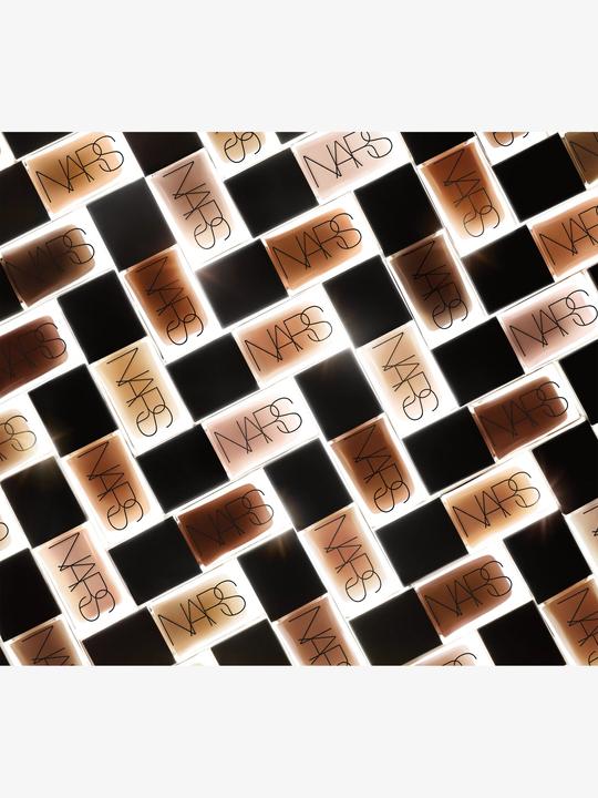 Produktbild NARS Cosmetics Light Reflecting Foundation (Zambie)