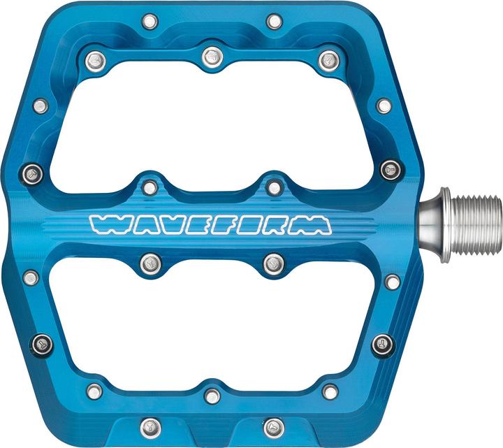 Productafbeelding Wolf Tooth Waveform pedalen, klein, platformpedaal, blauw