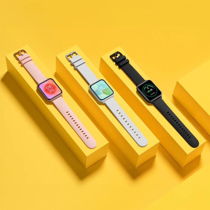 Actual product image Niceboy WATCH 4 Gold Rose / Smartwatch / 1,78" AMOLED / IP67 / BT 5.3