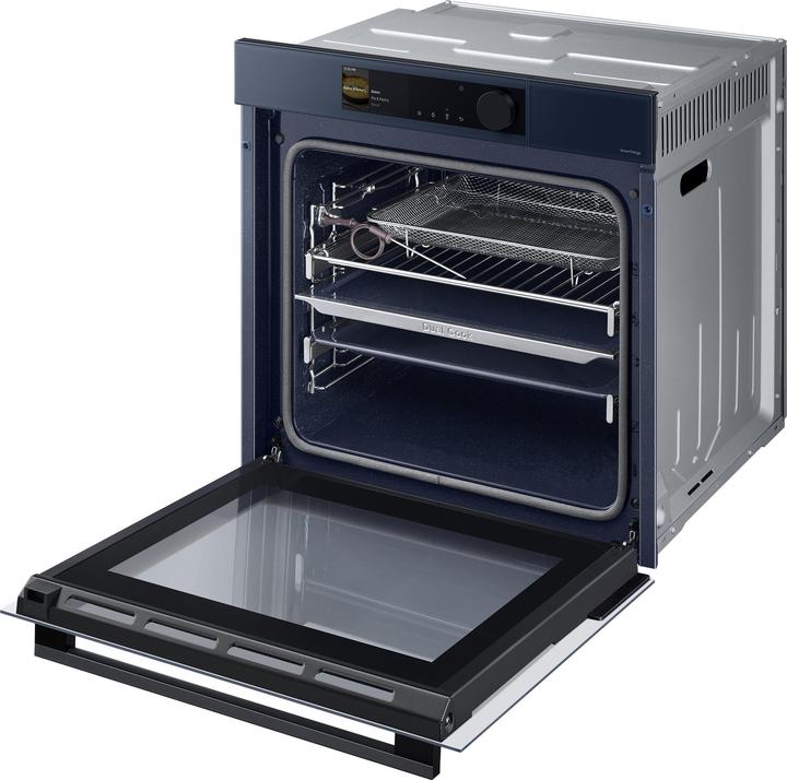 Actual product image Samsung NV7B6675CDN/U1 Bespoke Dual Cook, Clean Navy