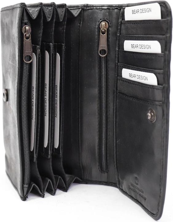 Actual product image Bear Rock Cow Lavato Leather Wallet