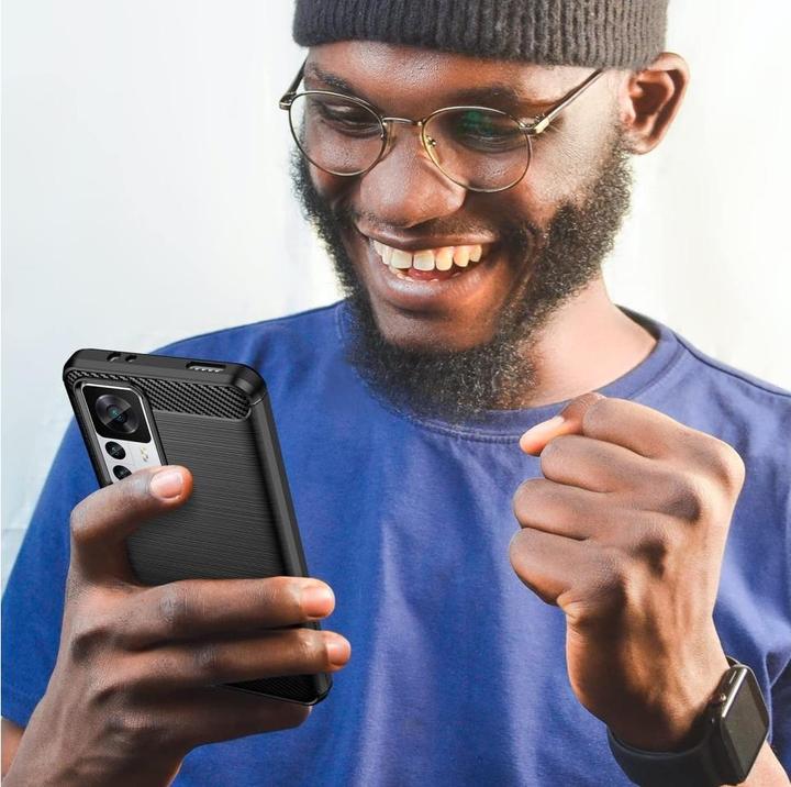 Produktbild Screenguard Xiaomi 12T Hülle Carbon Brushed Soft TPU (Xiaomi 12T)